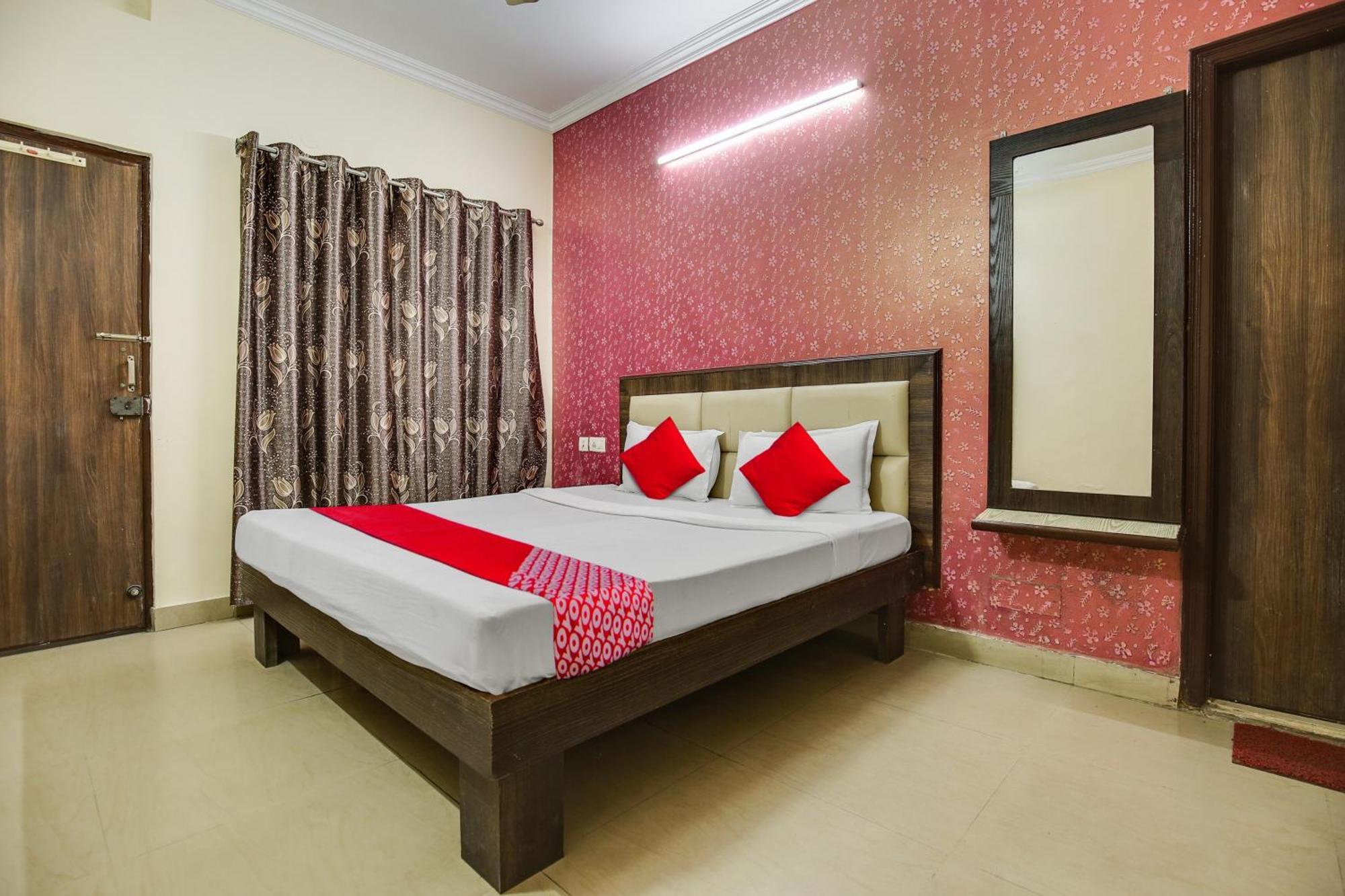Hotel O Royal Mohali Exterior photo